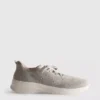 Sapatilhas slip-on com detalhes em diamantes
