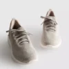 Sapatilhas slip-on com detalhes em diamantes