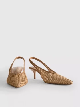 Sapatos de salto alto de malha trançada com biqueira pontiaguda