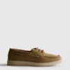 Sapatos náuticos com atacadores
