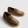 Sapatos náuticos com atacadores
