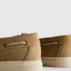 Sapatos náuticos com atacadores