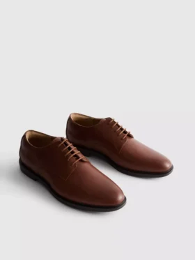 Sapatos oxford com atacadores