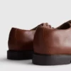 Sapatos oxford com atacadores