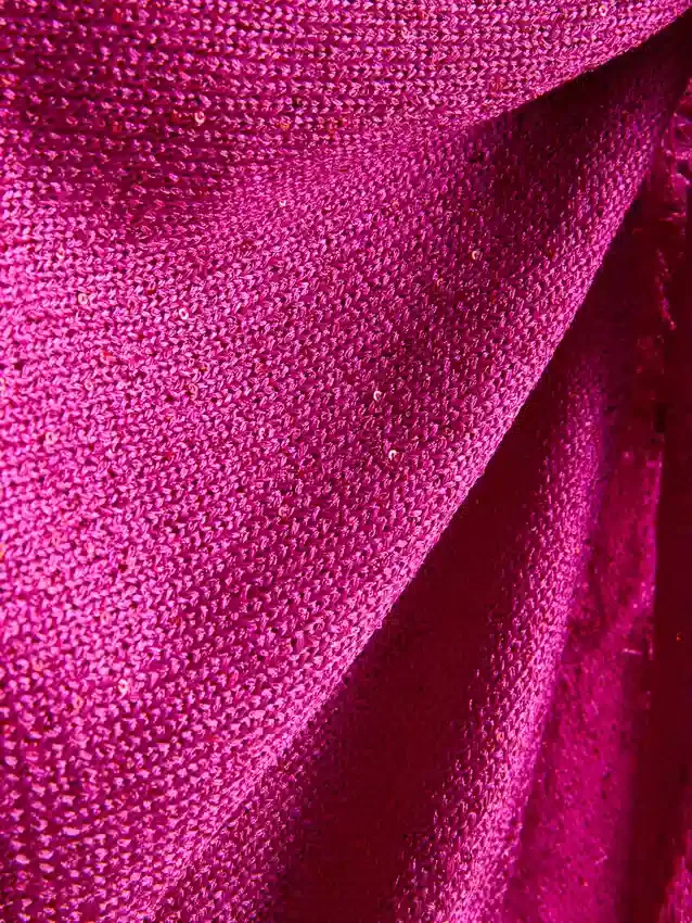 Sarongue com borlas de lantejoulas