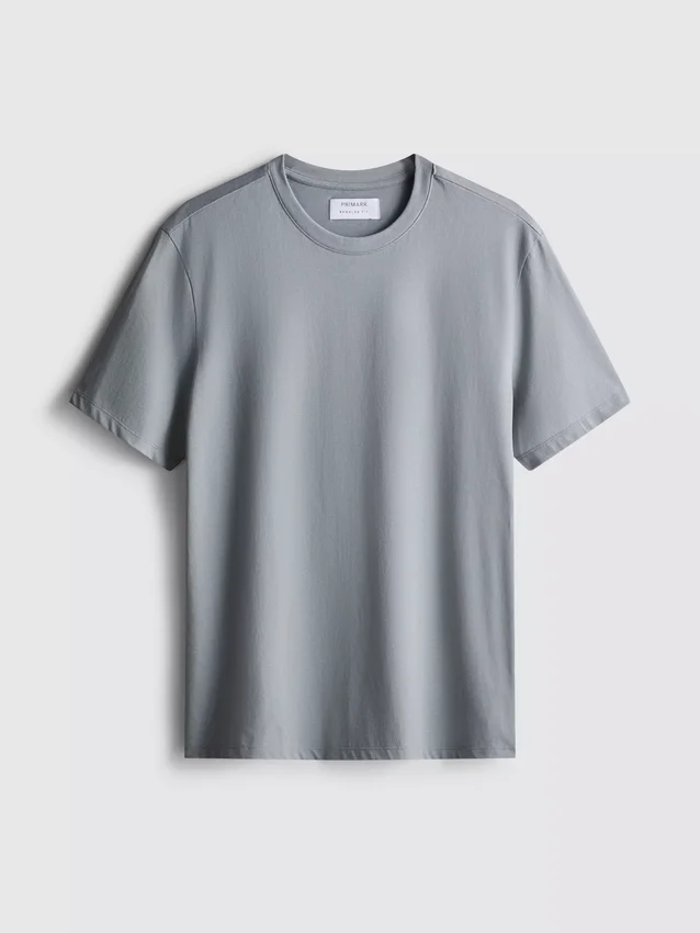 T-shirt básica de corte regular