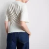 T-shirt com cintura império