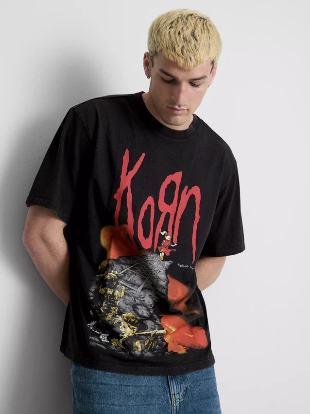 T-shirt com estampado Korn