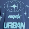 T-shirt com grafismo