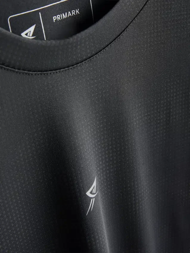 T-shirt com textura ativa
