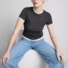 T-shirt de gola redonda com dupla camada