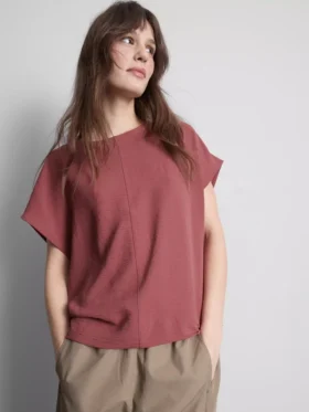 T-shirt de gola redonda descontraída com circulação de ar