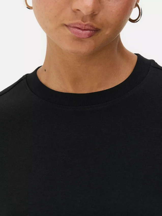 T-shirt essencial em jersey de corte largo