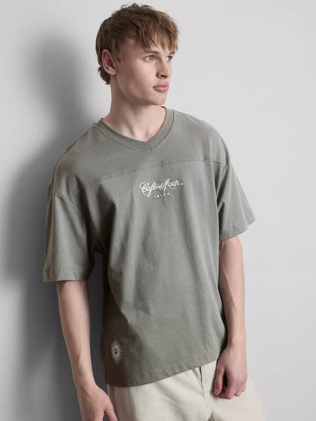 T-shirt Ibiza com decote em V