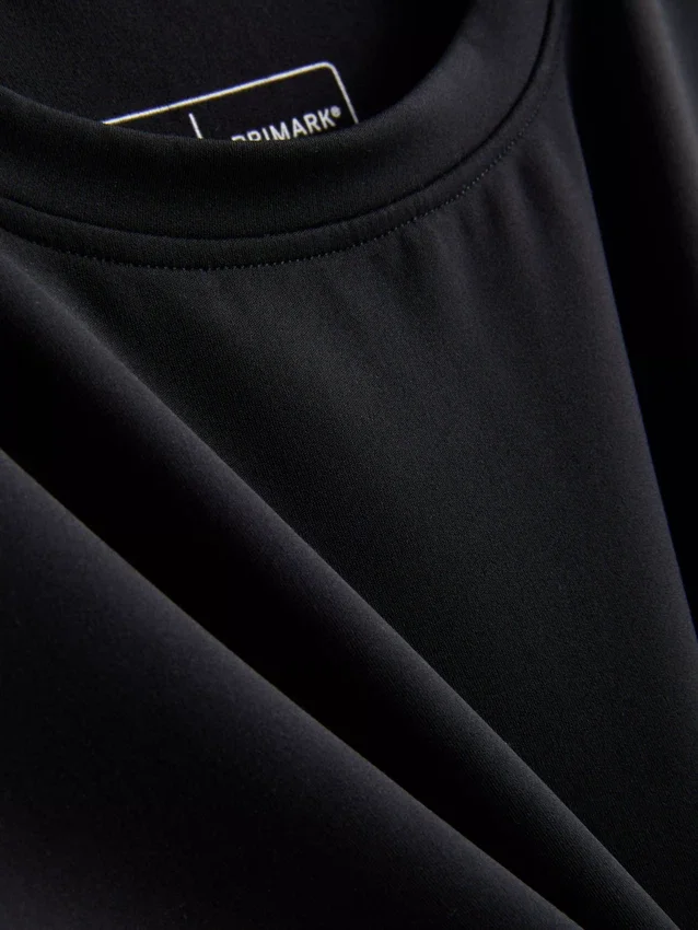 T-shirt justa e macia como manteiga