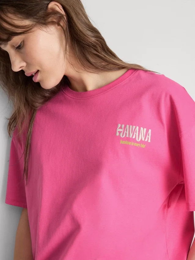 T-shirt oversized com estampado gráfico em tom havana, com elevado teor de algodão