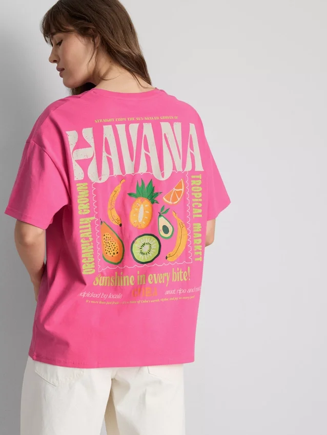 T-shirt oversized com estampado gráfico em tom havana, com elevado teor de algodão