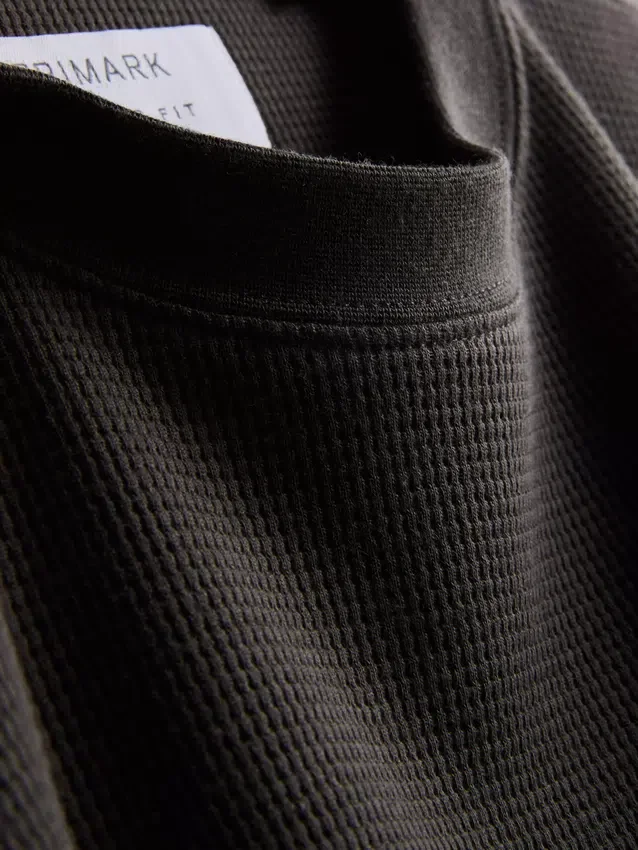 T-shirt quadrada com textura