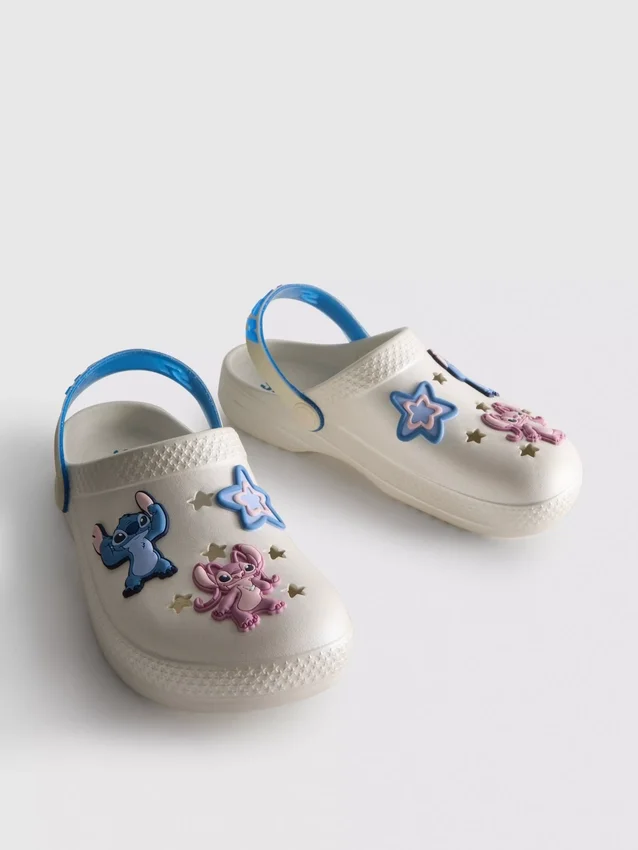 Tamancos do Stitch da Disney