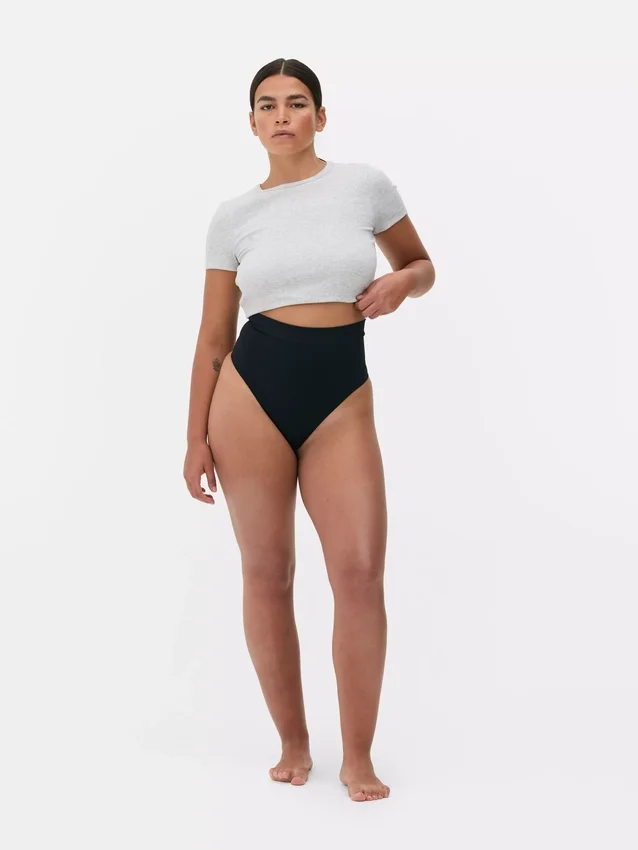 Tanga modeladora sem costuras de cintura alta