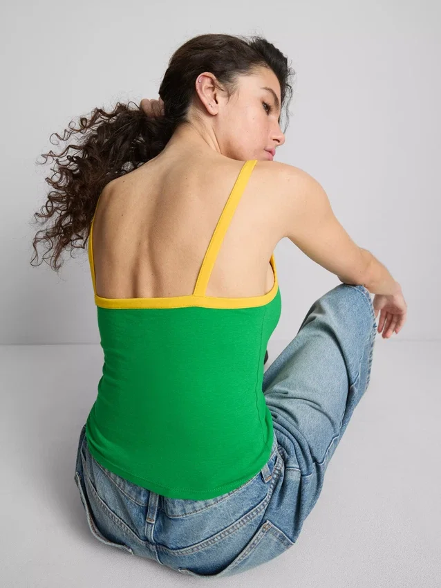 The Primark Scene | Camisola curta «Brazil»