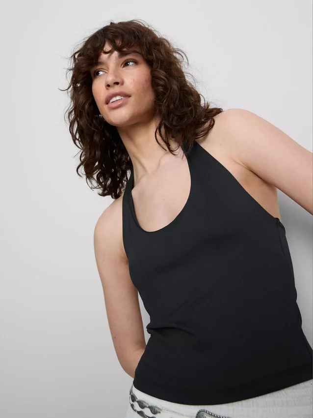 The Primark Scene | Top curto com decote halter