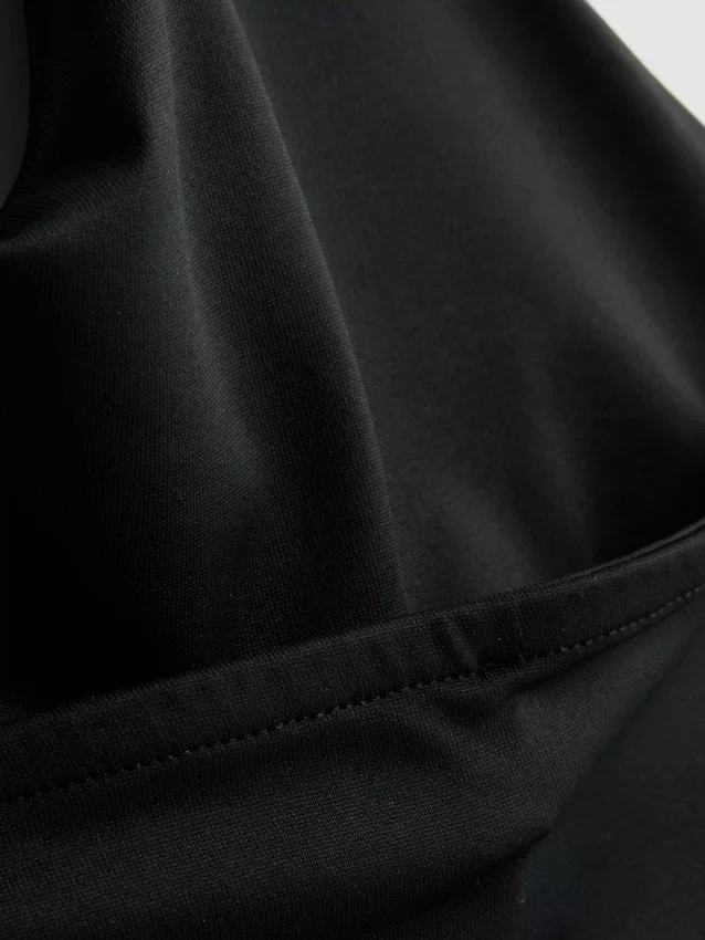 The Primark Scene | Top curto com decote halter