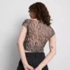 The Primark Scene | Top curto transparente com ombros à mostra