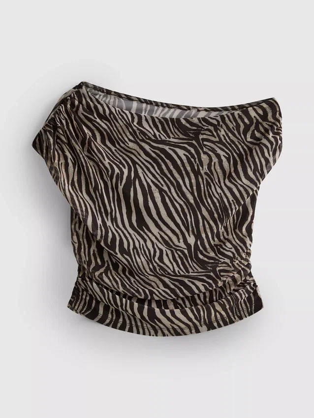 The Primark Scene | Top curto transparente com ombros à mostra