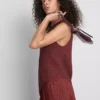 Top assimétrico de malha da Paula Echevarría