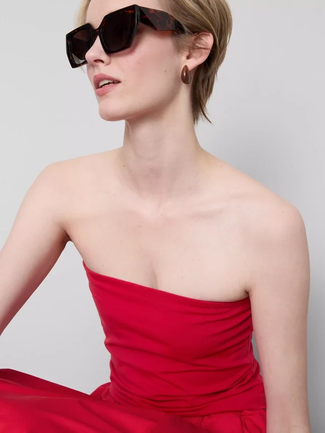 Top bandeau com elevada percentagem de algodão