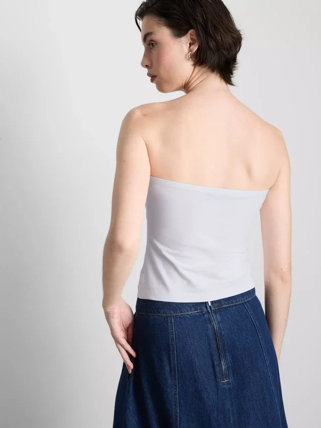 Top bandeau com elevada percentagem de algodão