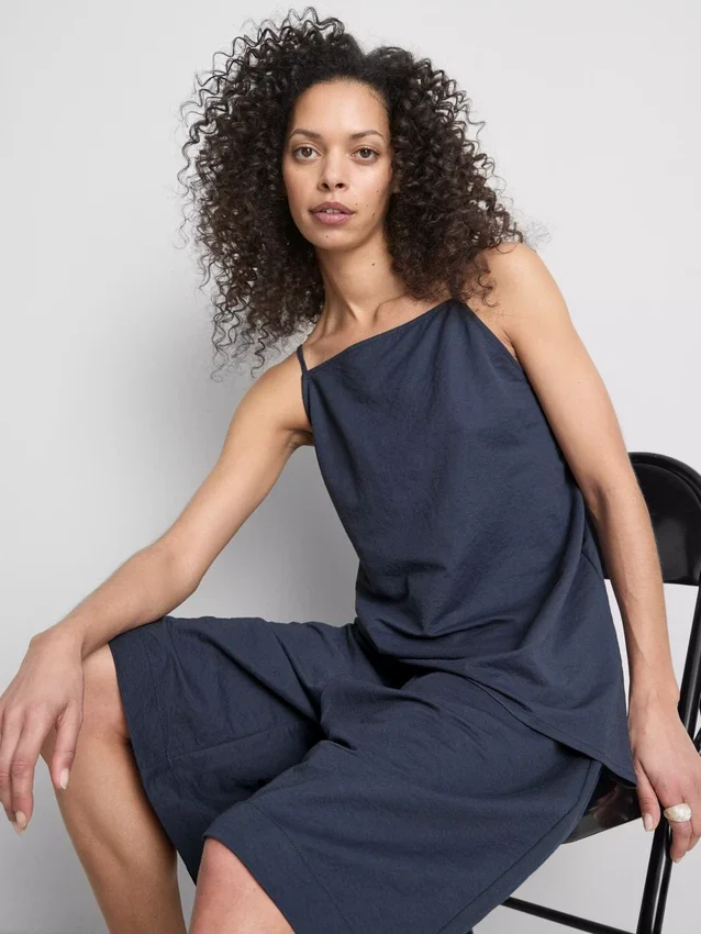Top cami longo texturado
