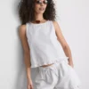 Top curto de algodão denim com folhos