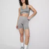 Top curto desportivo sem costuras e de alto brilho