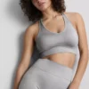Top curto desportivo sem costuras e de alto brilho
