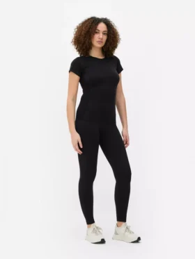 Top de desempenho sem costuras, de manga curta