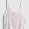 Top de pijama com alças, às riscas e com canelado