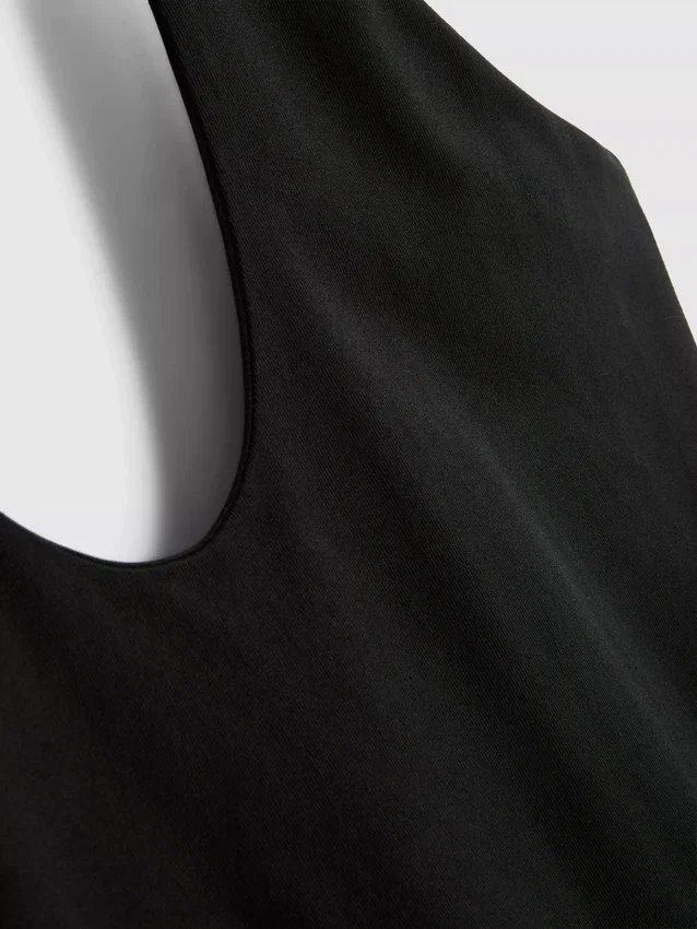Top halter rico em algodão