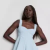 Top peplum em crepe com decote em forma de coração
