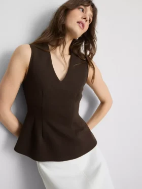 Top sem mangas com peplum e decote em V
