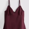 Top tipo babydoll com decote em V