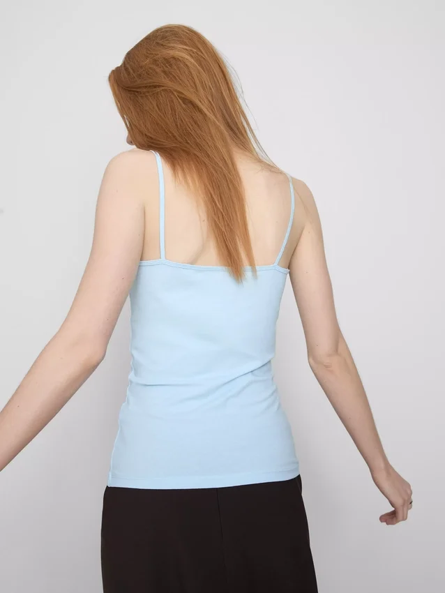 Top tipo camisola elástico com alta percentagem de algodão