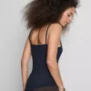 Top tipo camisola elástico com alta percentagem de algodão