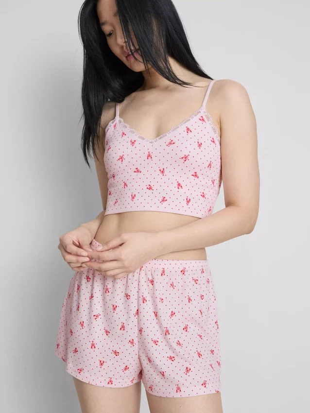 Top tipo pijama curto, sem costuras e estampado