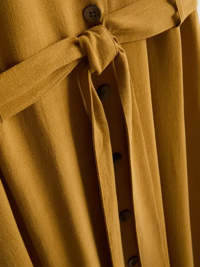 Vestido de camisa midi de manga curta