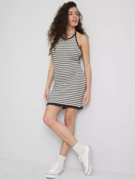 Vestido halter de malha às riscas