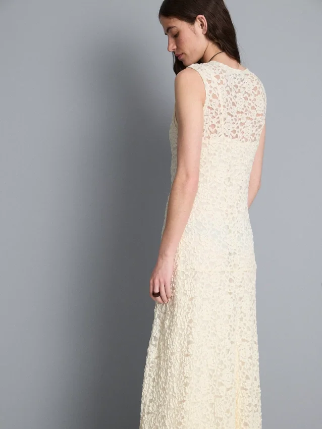 Vestido maxi de renda elástica