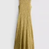 Vestido maxi de renda elástica