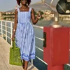 Vestido maxi listrado com bordados